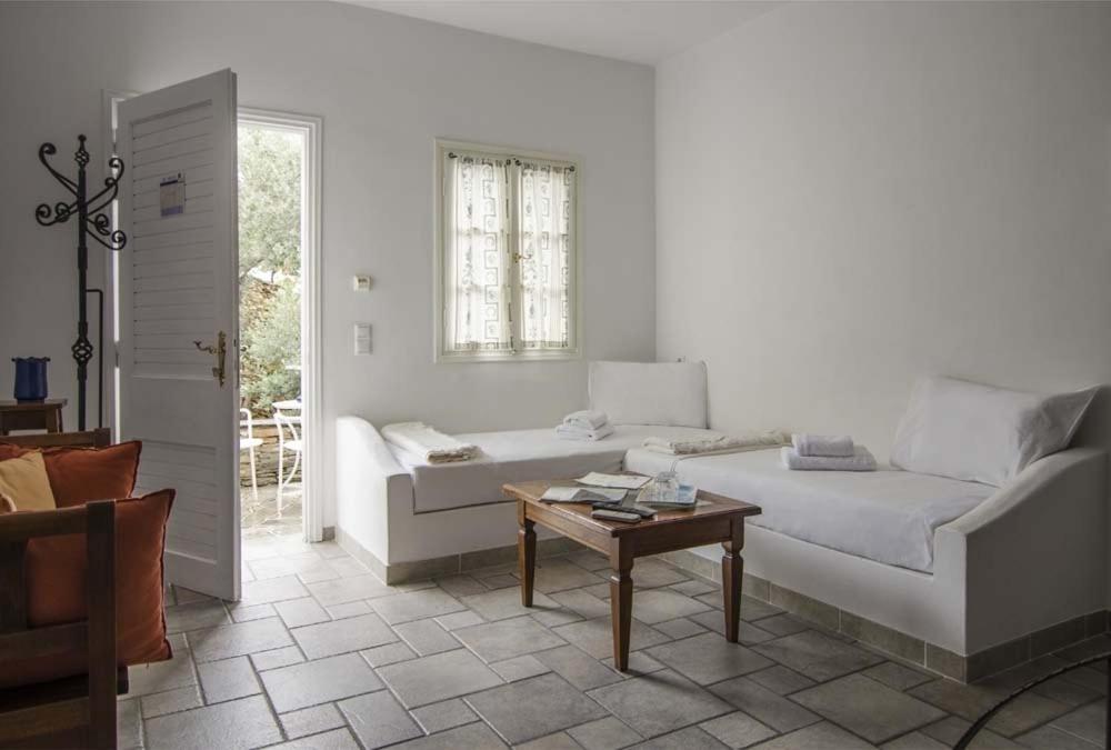 Alexandros Hotel Platis Gialos  Exterior foto